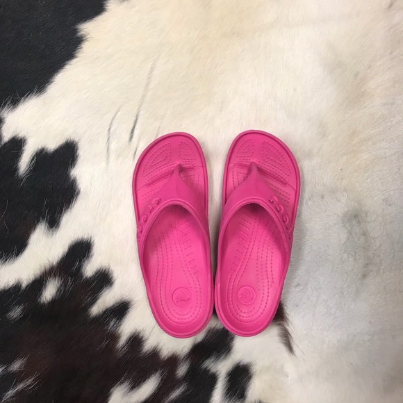 Crocs Classic Flip Girls Sandals - Picture 1 of 7